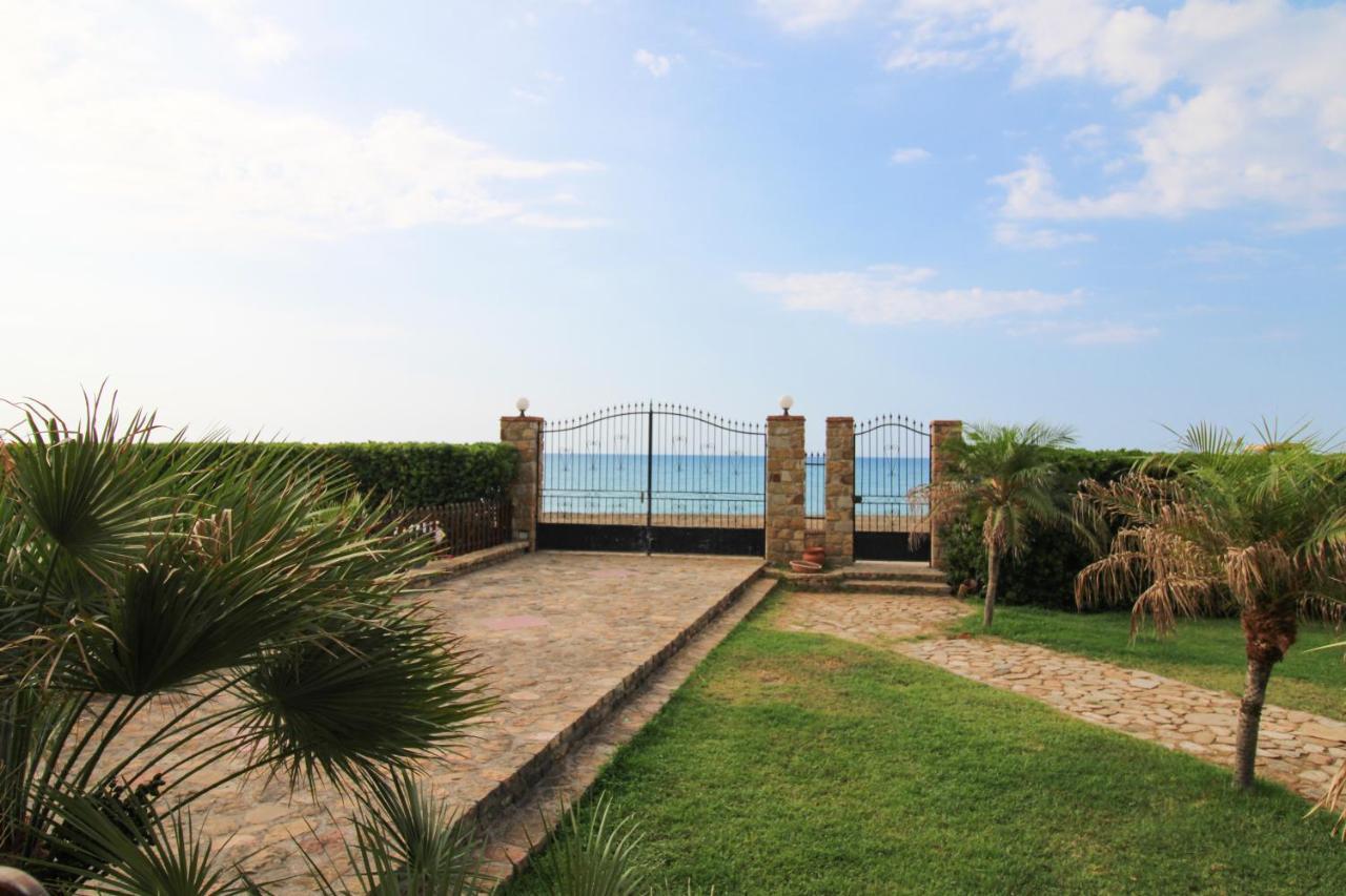 Il Geranio - Resort & Suites Acquedolci Exteriér fotografie