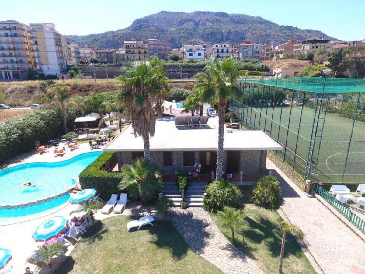 Il Geranio - Resort & Suites Acquedolci Exteriér fotografie