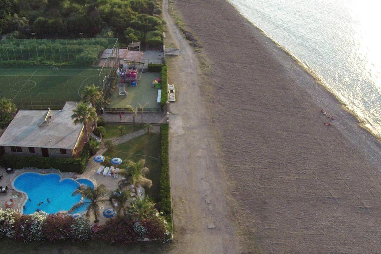 Il Geranio - Resort & Suites Acquedolci Exteriér fotografie